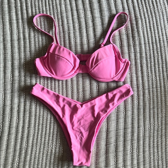Blackbough Other - Blackbough Vibrant Pink Push Up Bikini